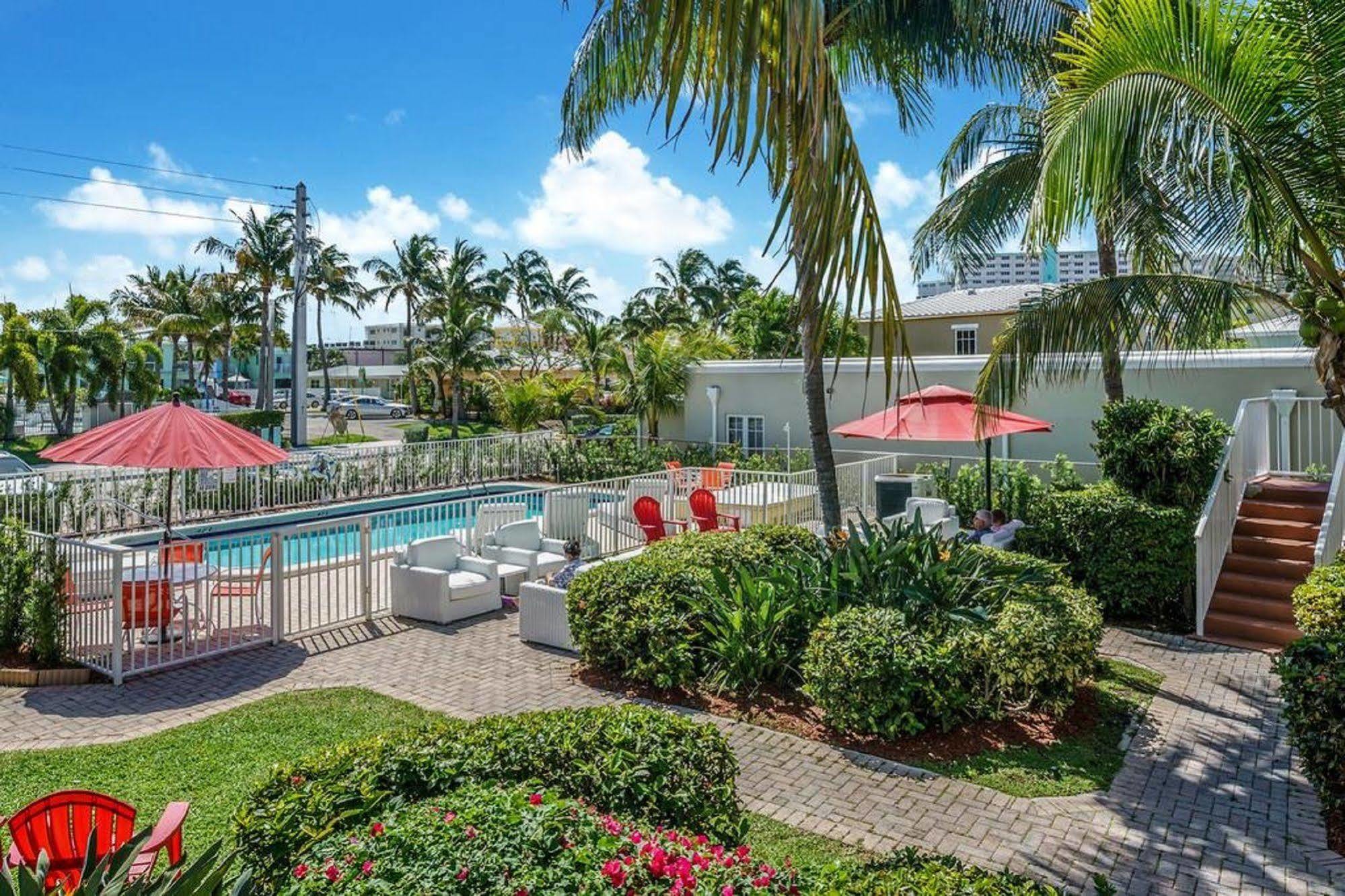 Luna Paradise By The Sea Lauderdale-by-the-Sea Exterior photo